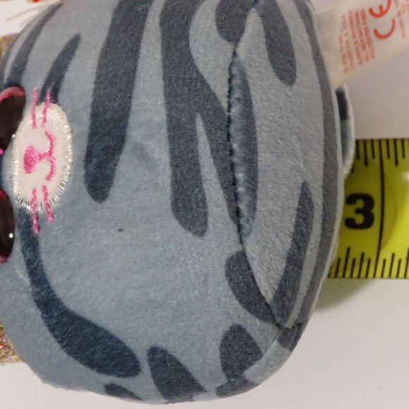 Ty Squish A Boos Kiki Plush Cat Mini Toy Gray Striped For Ages 3 & Up 2022 3" - Picture 9 of 9
